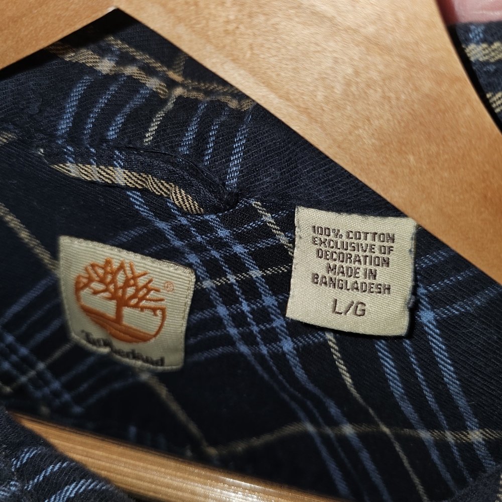 Timberland L Men's Black Plaid Shirt with Blue & Cream Stripes - Picture 3 of 10